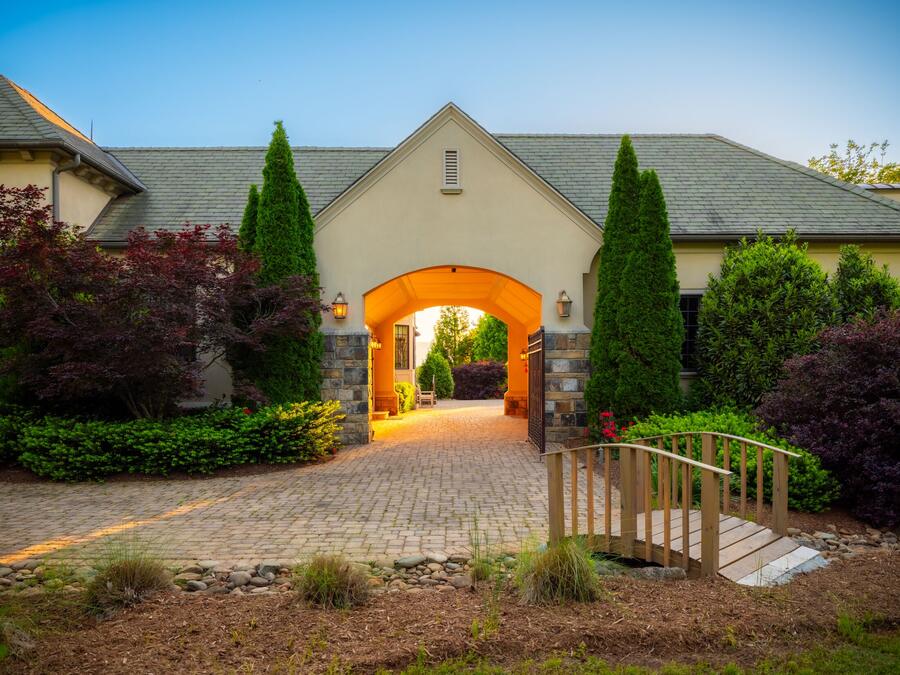 Lantern-lit porte cochere